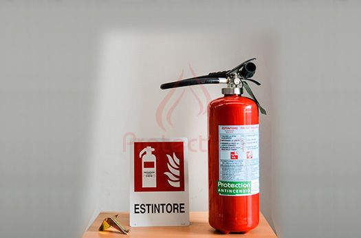 Estintori Schiuma 6 lt vendita manutenzione revisione noleggio azienda antincendio estintori  nel 2023