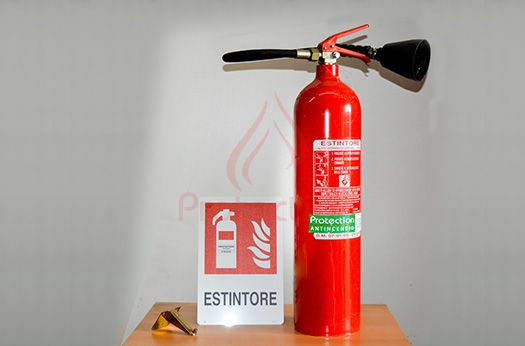 Estintore Co2 - Anidride Carbonica kg. 5  azienda antincendio estintori  nel 2023