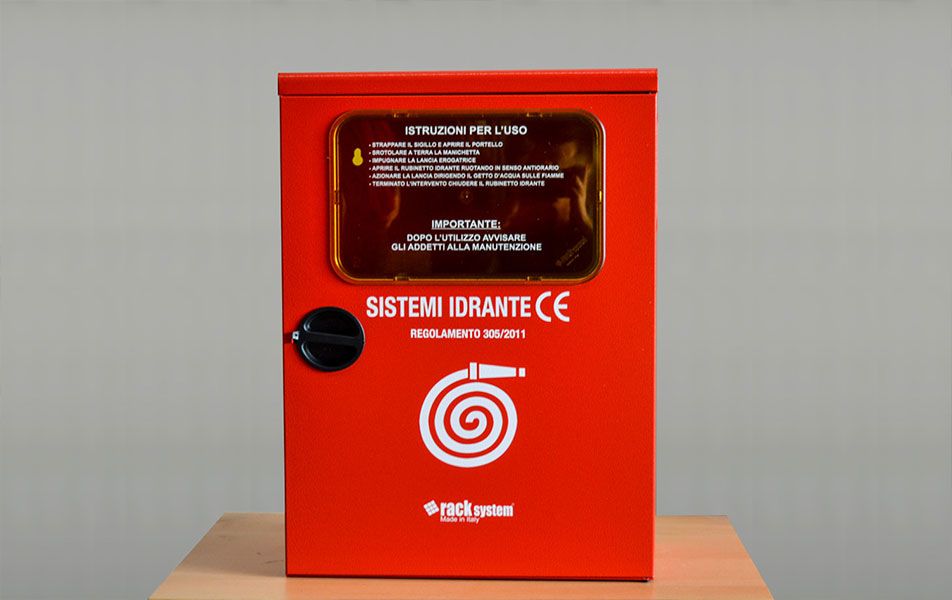 Vendita di idranti a Pavia installazione e manutenzione idranti cassette per idranti a muro
